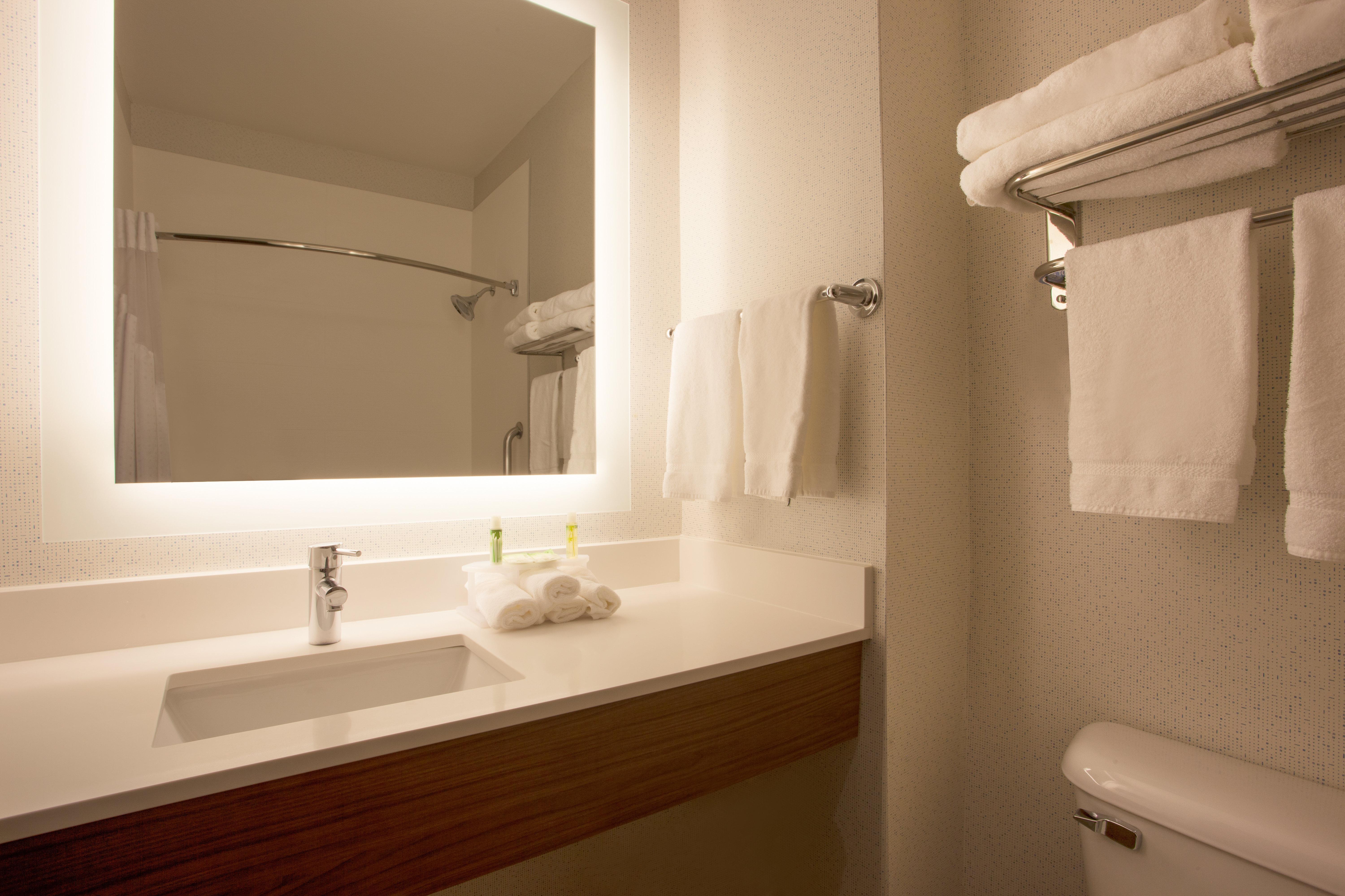 Holiday Inn Express Davis-University Area By Ihg Dış mekan fotoğraf